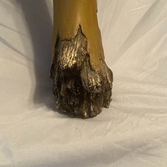 EUC Tree Angel Figurine resin Lily spiritual statue tabletop ‎ 16”x 4” - Picture 7 of 12